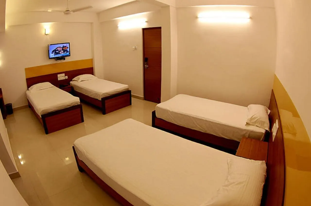 Roopmahal Hotel Thiruvananthapuram Guest house